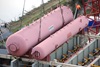 Das Einheben der 30 Tonnen schweren Kesselmodule