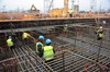 Bauarbeiter auf Baustelle